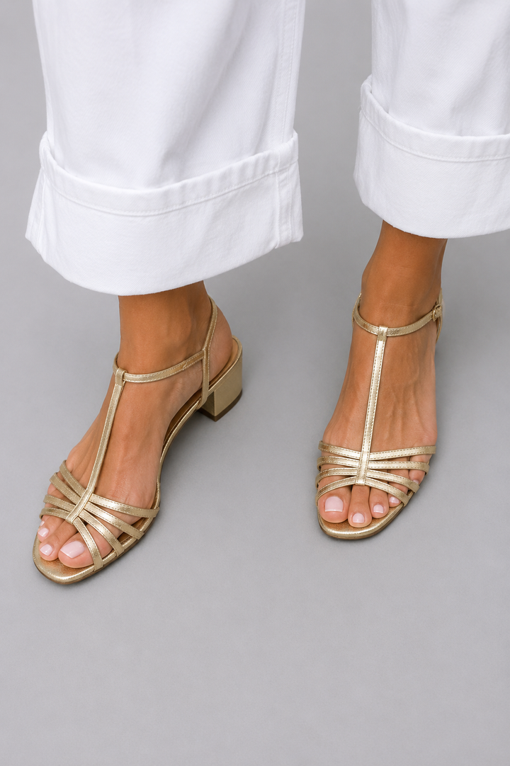 Sandales Dorées Élégance Quotidienne | Maison Claire et Sylvie