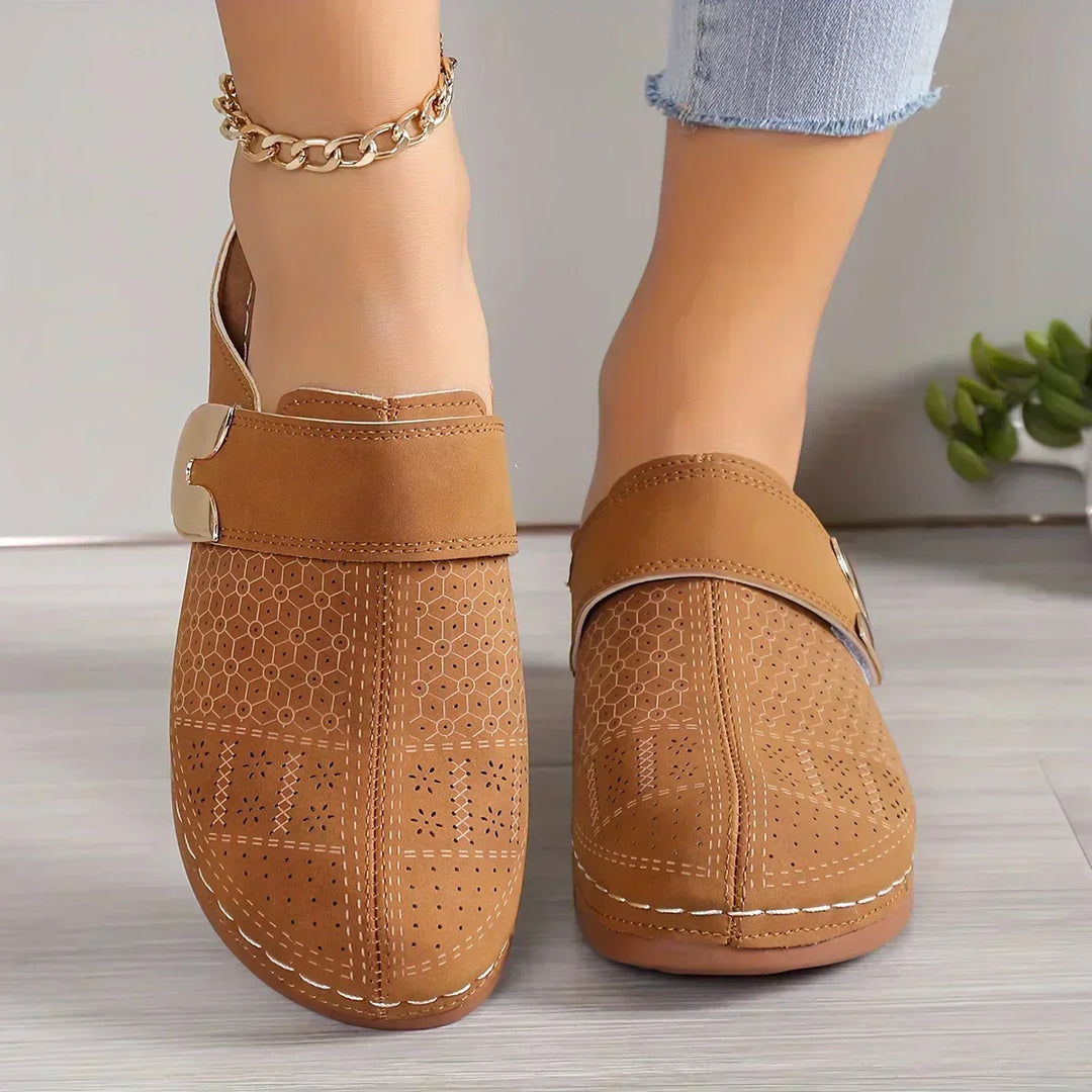 **Sandales compensées élégantes Marel en tissu raffiné**