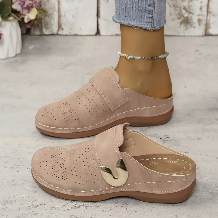 **Sandales compensées élégantes Marel en tissu raffiné**
