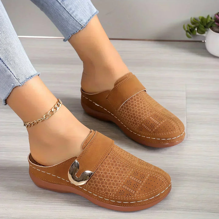 **Sandales compensées élégantes Marel en tissu raffiné**